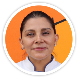 Mtra. Teresa Camacho GuerreroMEXICANA